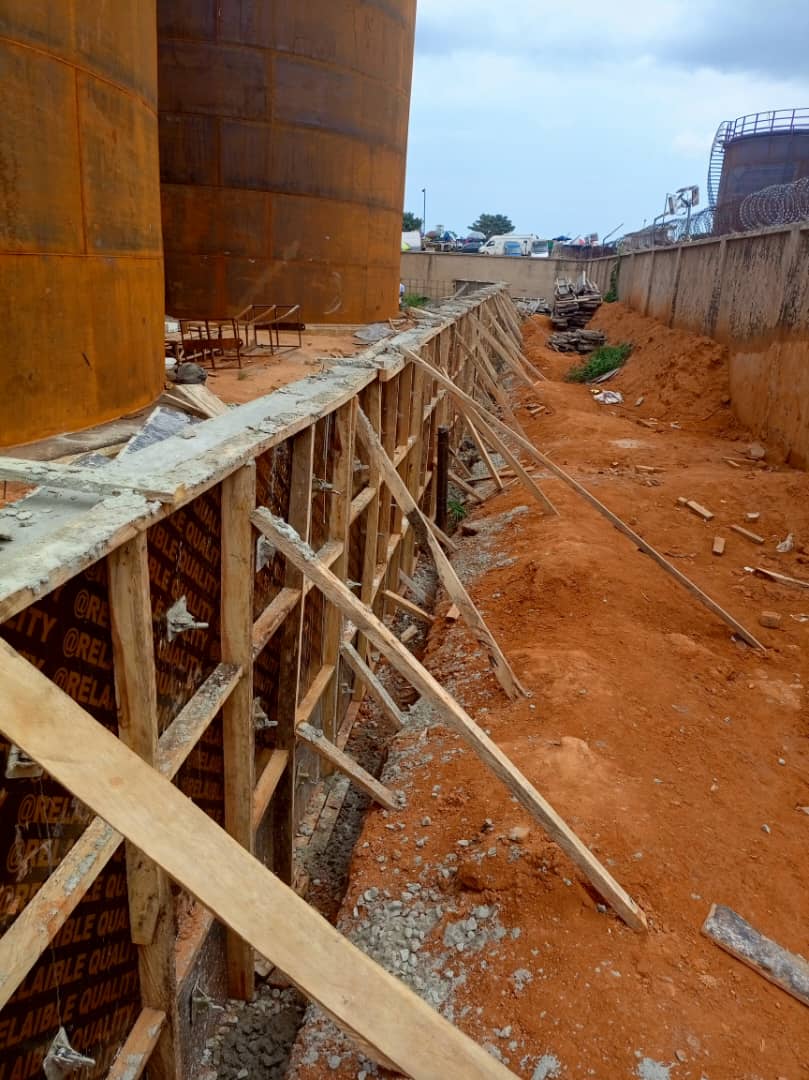 Bond Wall Construction 2